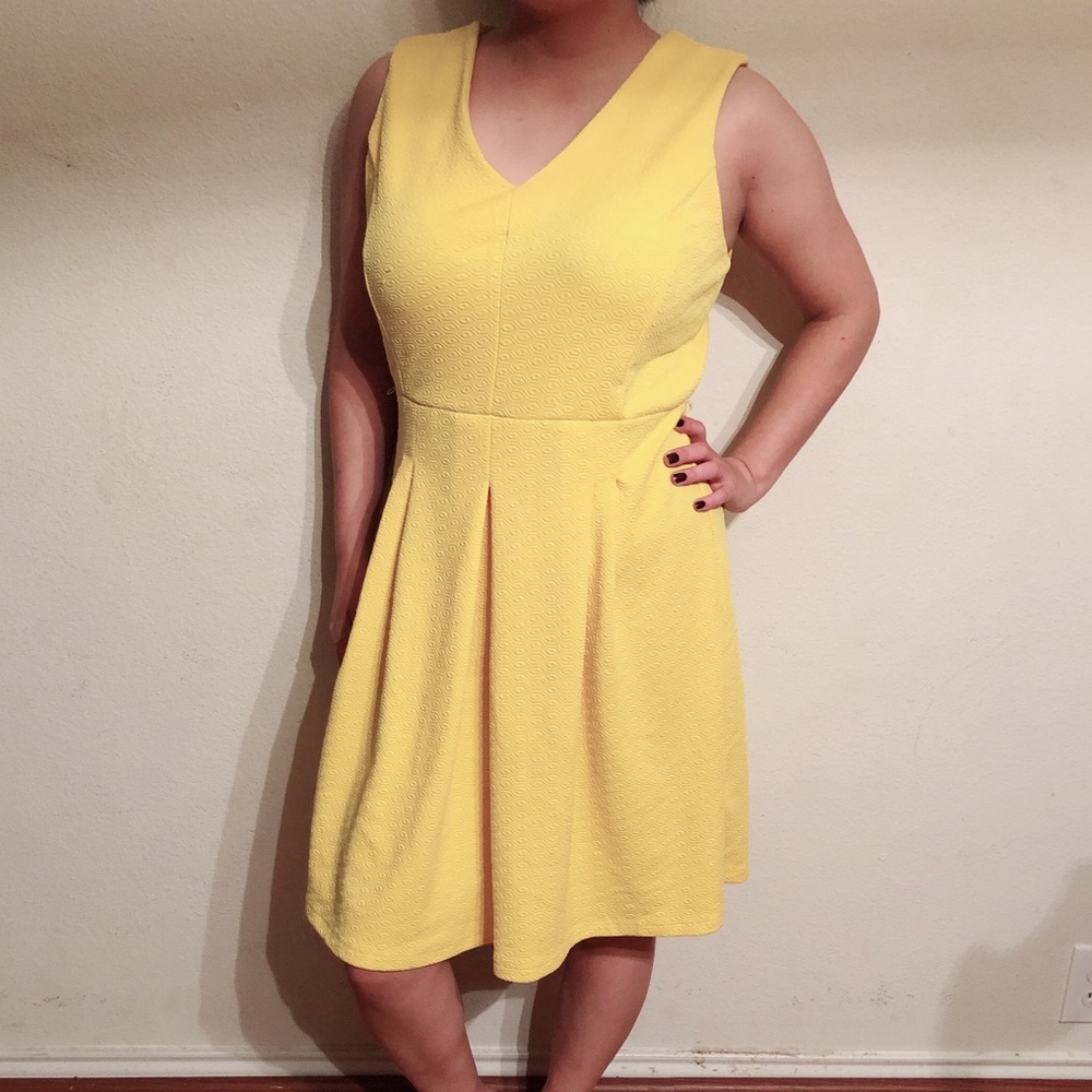 Yellow dress